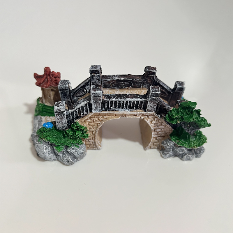 Маленький одно арховый мост