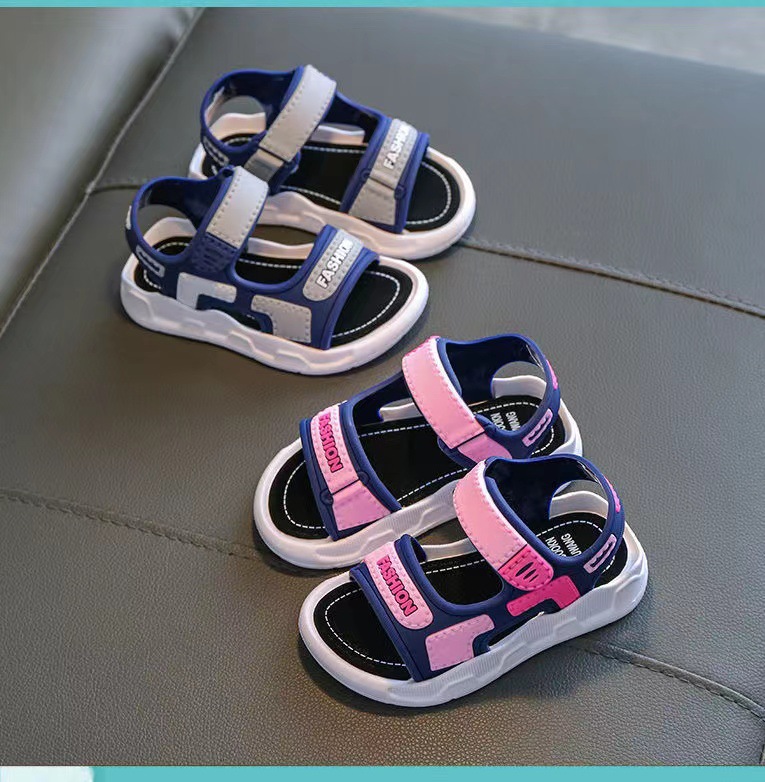 Kid's Casual Cute Color Block Round Toe Beach Sandals display picture 1