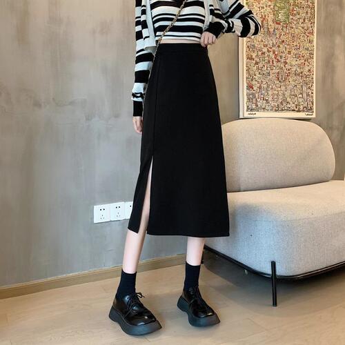 Plus-size suit pants 2024 autumn new high-waisted slimming A-line skirt with slits black bustier dress