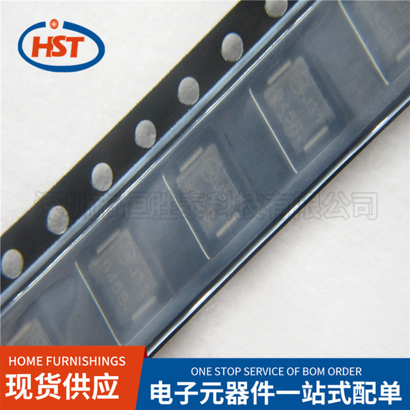 稳压二极管1SMB5945BT3G丝印J31 945B 68V ±5% 3W