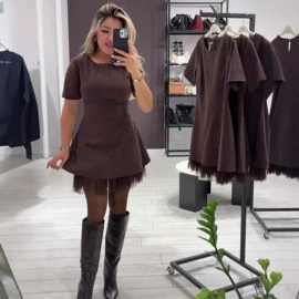 连衣裙;女式T恤;时尚休闲套装