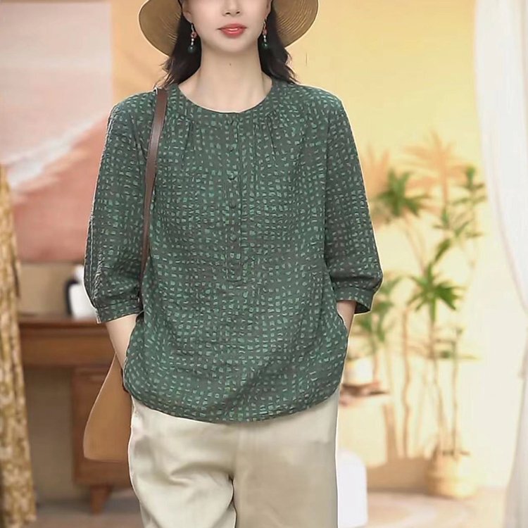 Spring Fashion Casual Shirts for Women, Mom Style, Simple and Versatile, Easy to Match for Daily Commuting