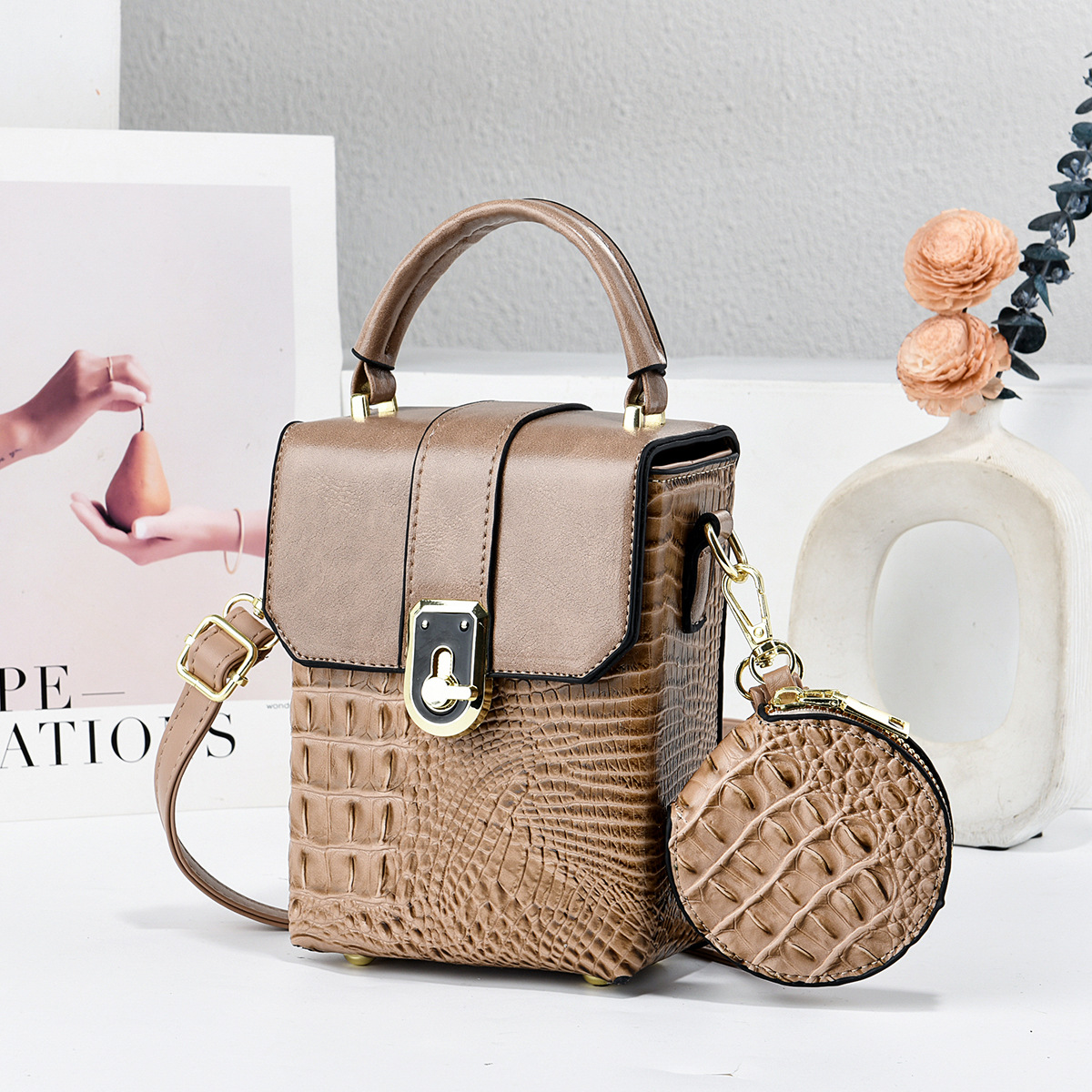 Dos paquetes de bolsas de cocodrilo compactas, bolsas de cubo, mini bolsas de mano, bolsas de hombro, bolsas transfronterizas