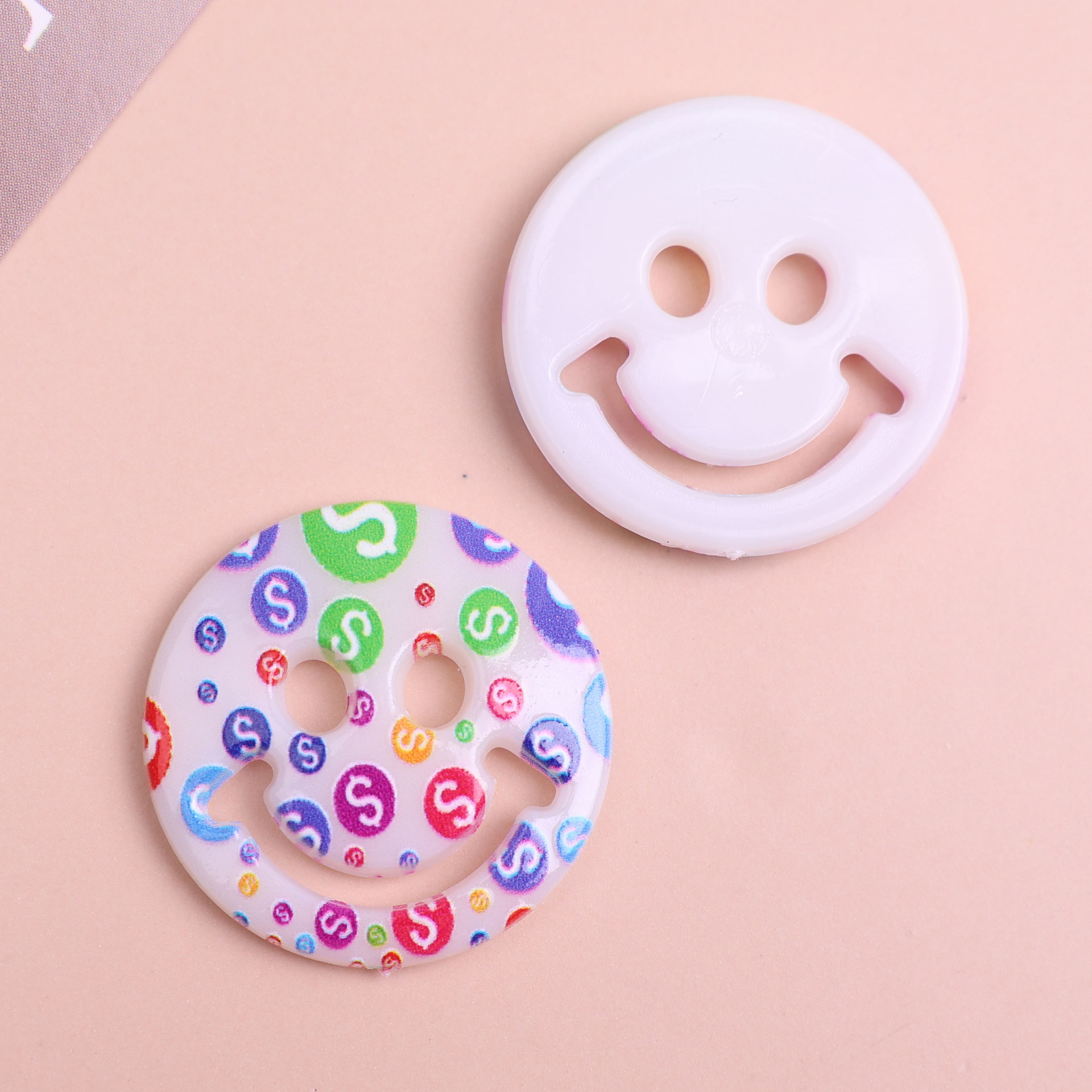 Nuevo color yakele smile Button DIY hair Decoration hair rope hair Card patch Mobile Phone Shell Decoration parts image 9