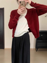 小香风红色圆领针织开衫女秋冬新款宽松外搭短款毛衣外套长袖上衣