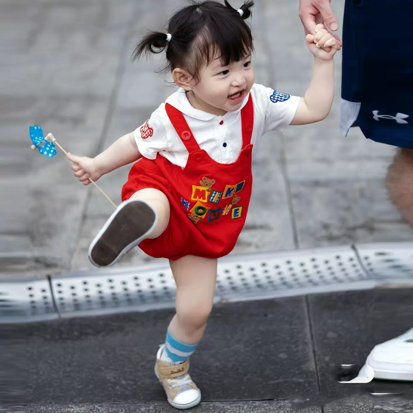 miki童装宝宝田鸡裤2024夏季新款婴儿衣服A类卡通刺绣宝宝背带裤