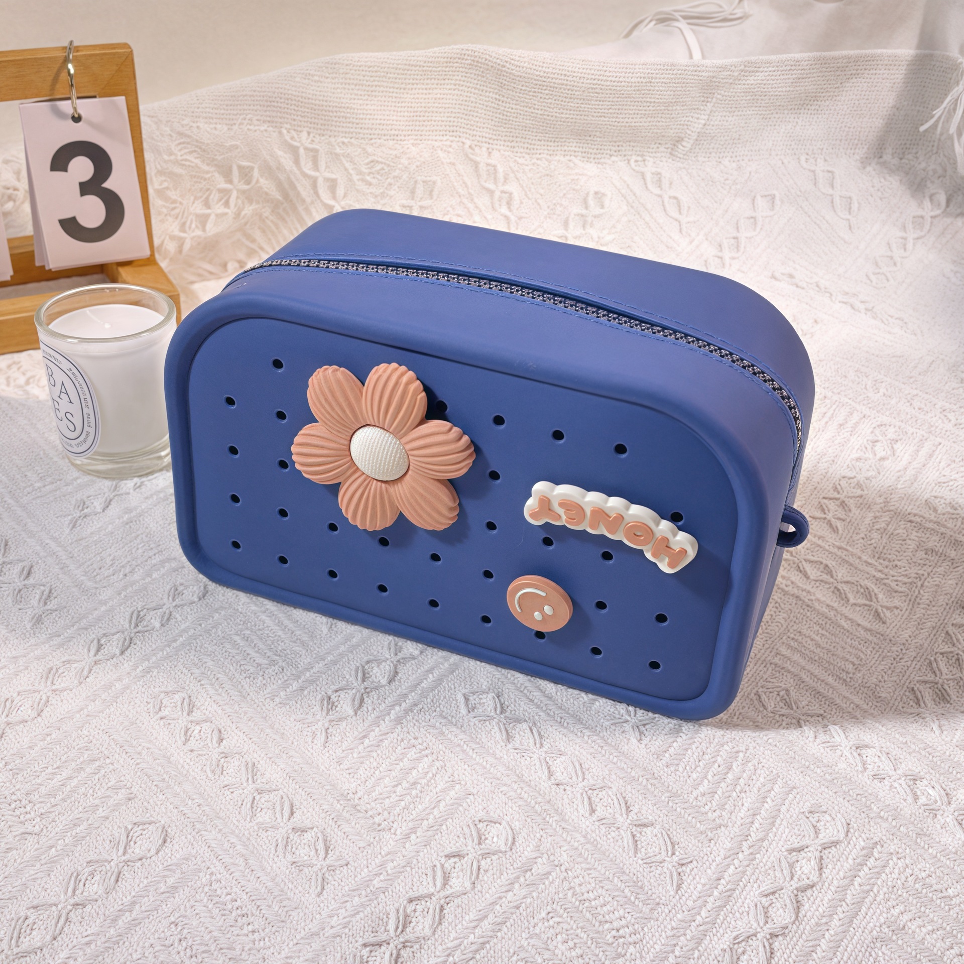 Nueva bolsa de silicona agujero portátil bolsa de silicona agujero adorable INS versión de agujero agujero bolsa de silicona DIY pieza bolsa de silicona