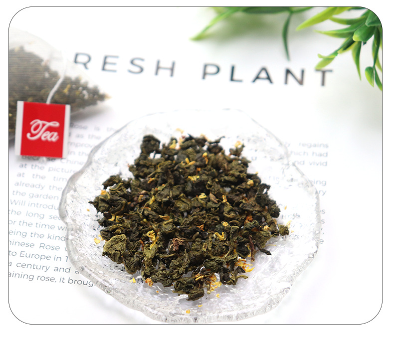Osmanthus Oolong Tea Bags Gui Hua Wu Long 30 Pyramid Tea Bags 90g Fragrant Floral Brew in use