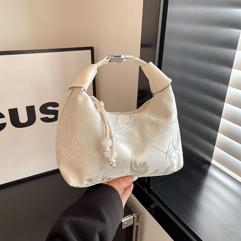 Summer Niche New Chinese Style Bag for Women 2025 New Versatile Crossbody Bag Chinese Style Hanfu Embroidered Small Bag