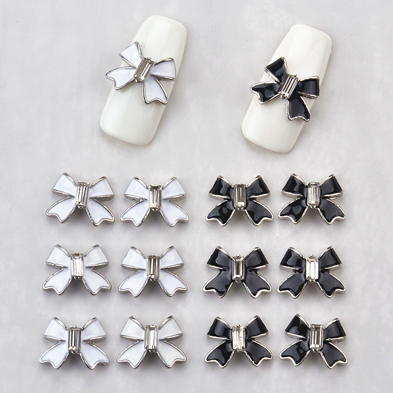fake nails for manicure with bow for nails