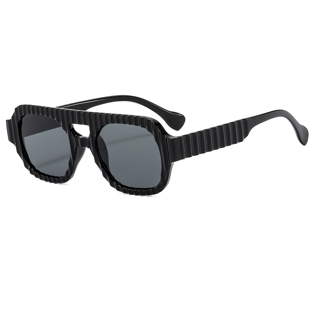 Retro Vertical Striped Women's Sunglasses High-end Trendy Shades_voghion.com