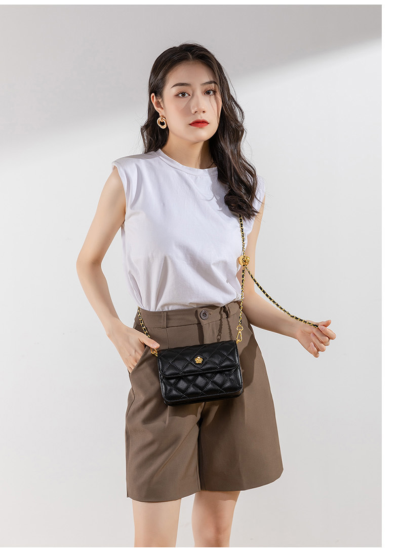 Túi đeo chéo nữ dây xích ngọc trai họa tiết kim cương giả cao cấp — Cỡ nhỏ màu trắng, Cỡ lớn màu trắng, Cỡ nhỏ màu đen, Cỡ lớn màu đen chi tiết 13