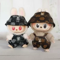 Первая и вторая версия магазина Labubu: sitting party foam enamel doll with Matt Shoes в разных цветах