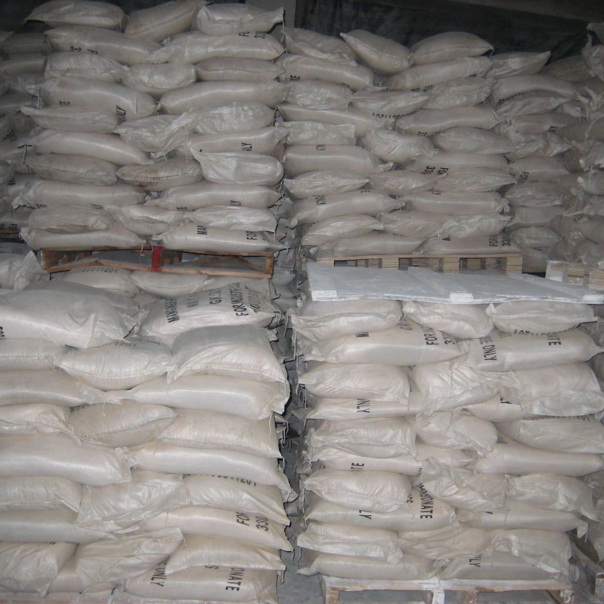 专业生产 碳酸锰45%电子级