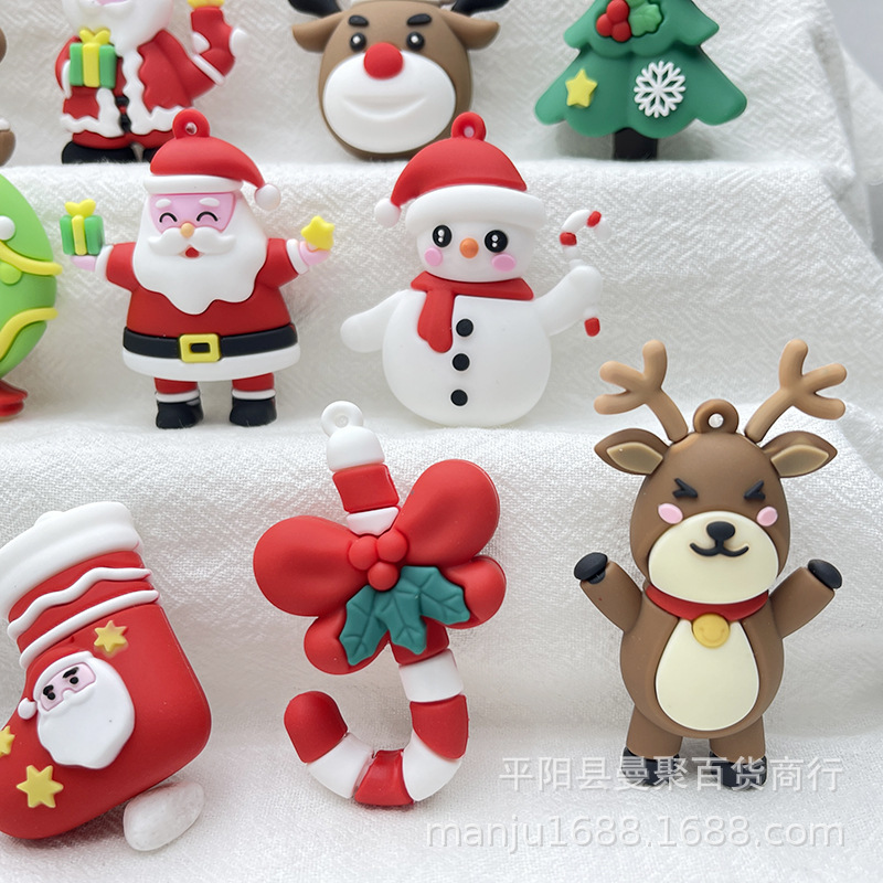 Nuevo llavero de Navidad colgante de goma suave de dibujos animados de Navidad muñeco de nieve ancianos llavero colgante de Navidad pequeño regalo