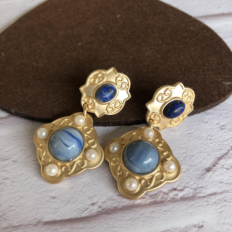 Vintage Blue Enamel Flower Drop Pendant Earrings Wholesale Nihaojewelry display picture 13