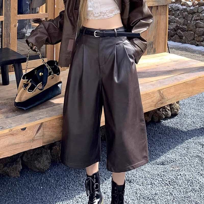 Spring and Autumn High-Waisted Cropped Leather Pants for Slightly Plump Women, Petite Pu Leather Casual Pants, Slimming Wide-Leg Mid-Length Pants, Retro Boot Pants
