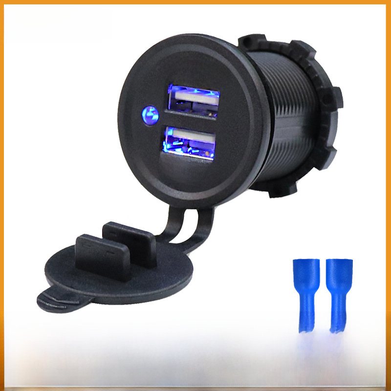 Kawei Ge Cross-border Car Charging Room Wheel Boat Modified USB 3.1A Blue Light Smart Car Phone Charger