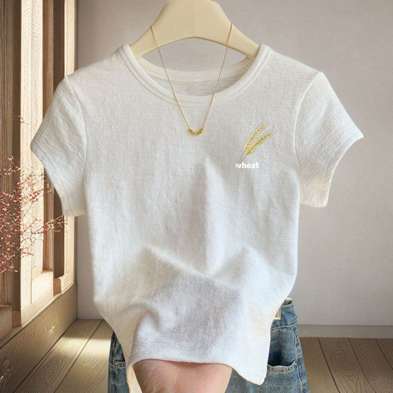 White Textured Straight-Shoulder Short-Sleeve T-Shirt for Women, 2026 Summer Wheat Print Slim-Fit Casual Round-Neck Top