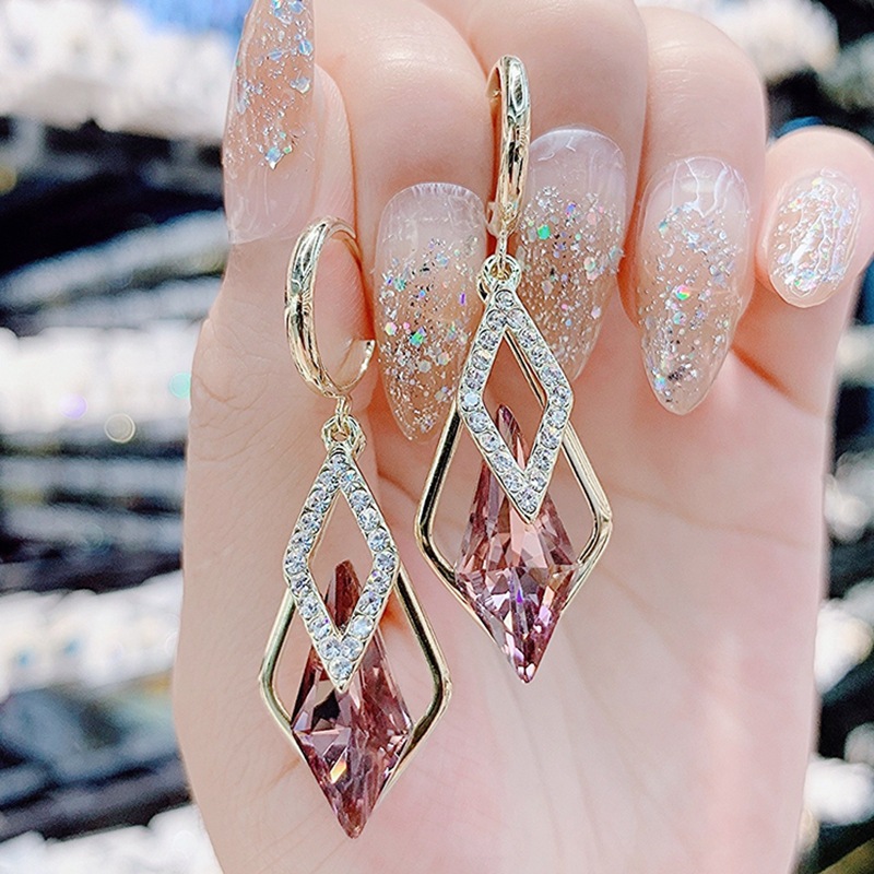 2021 new high-end crystal earrings femal...