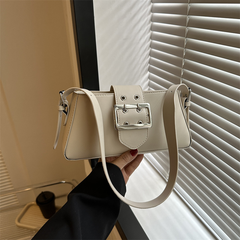 Estilo coreano simple bolsa de las axilas 2023 verano nueva moda personalizada ins retro bolso casual bolso de las mujeres