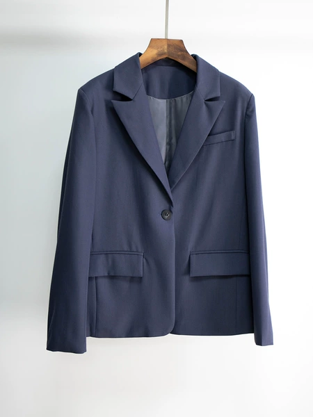 Suit (XZ0010)