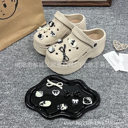 Bestselling shoe accessories black and white polka dot bow cat decorations DIY materials wholesale