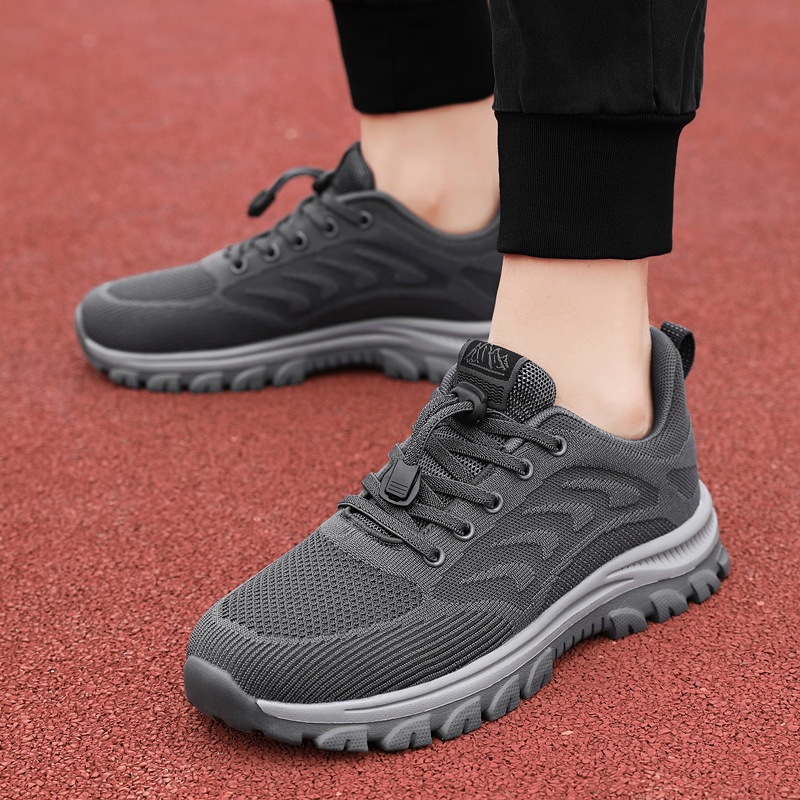 2025 New Summer Mesh Shoes, Fly-Knit Men's Shoes, Thick-Soled Wear-Resistant Sports Shoes, Non-Slip, Lightweight, Middle-Aged and Elderly Dad Shoes