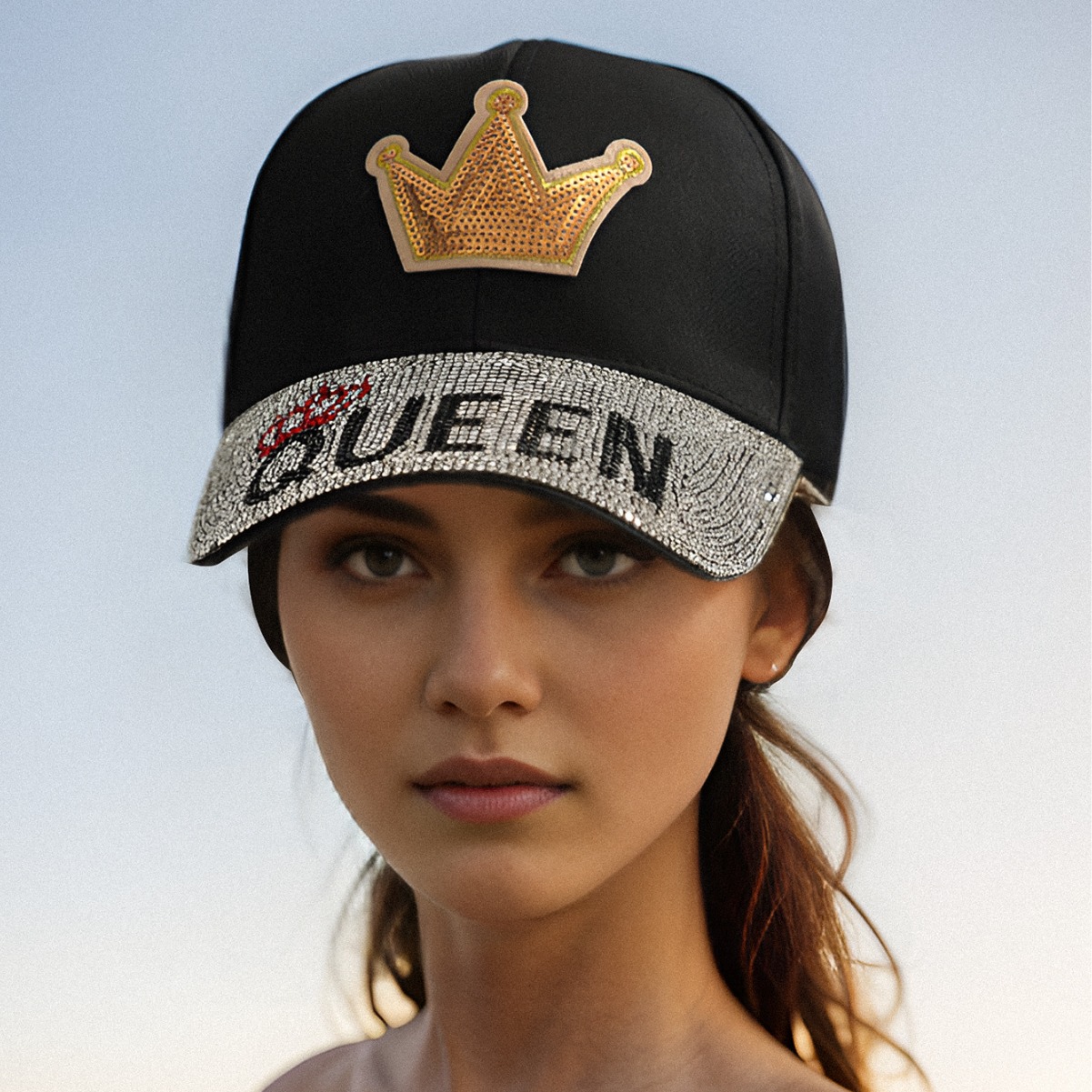 Korean Style Trendy Vintage Unisex Color-block Baseball Cap With Shiny Diamond Letters QUEEN A Three-dimensional Gold Crown, Suitable For Hip-hop_voghion.com