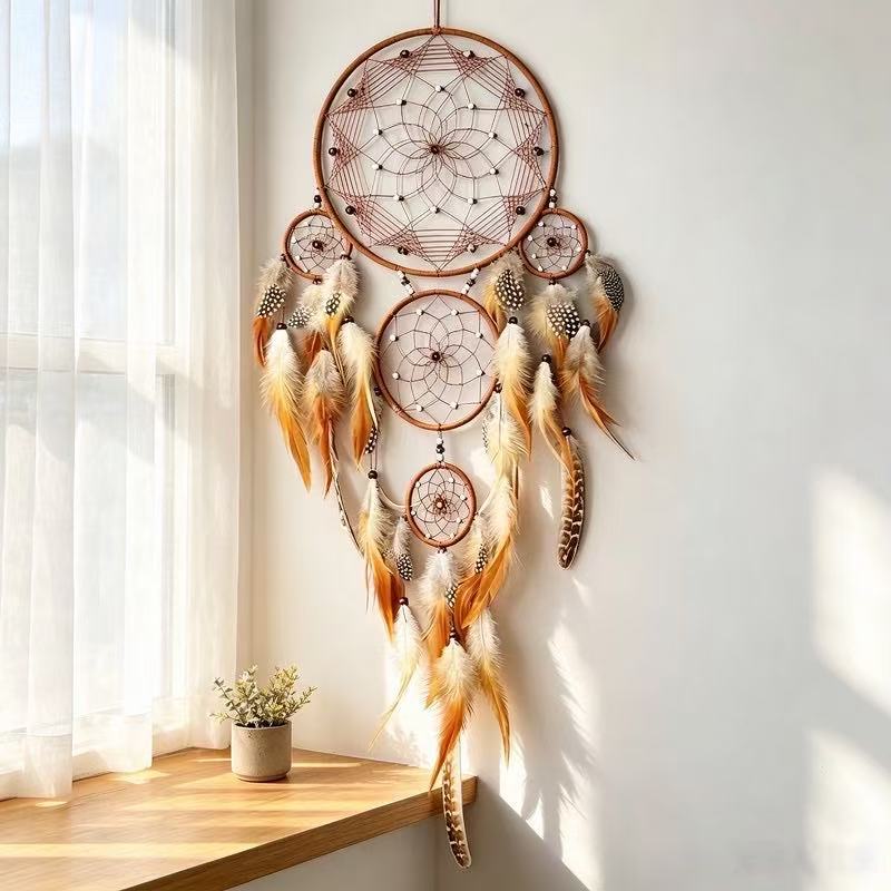 Original multi-ring feather dreamcatcher, hand-woven wall hanging decoration, decorative pendant for creating ambiance in guesthouse bedrooms