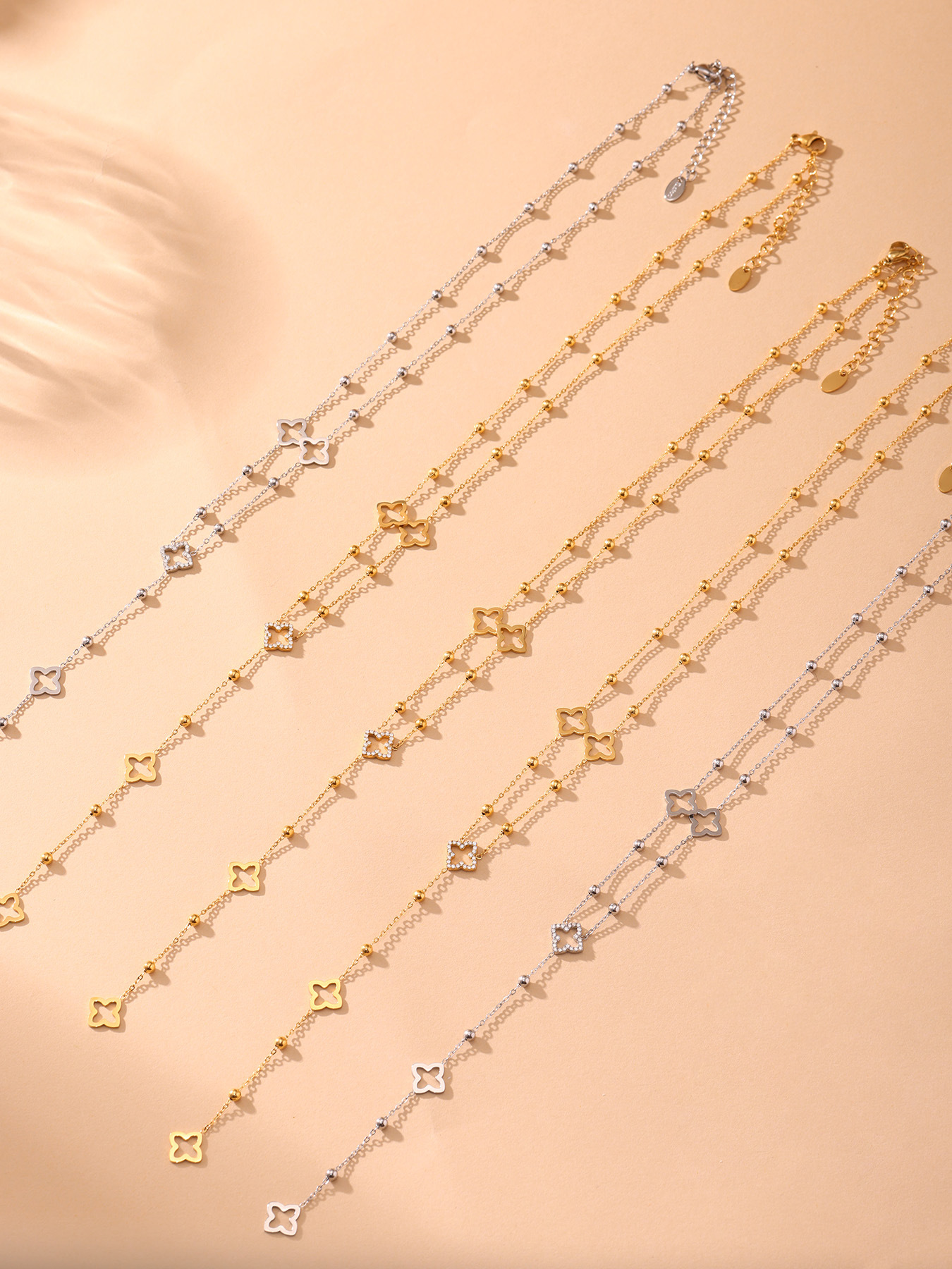 Collier Ras De Cou Double Couche Pendentif Fleur Trèfle Bijoux_voghion.com