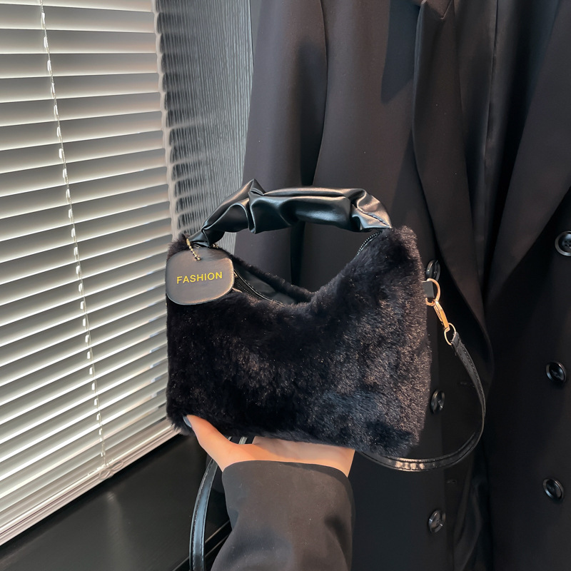Bolso de moda peludo invierno 2024 nuevo estilo simple bolso de hombro simple bolso de ocio estilo coreano