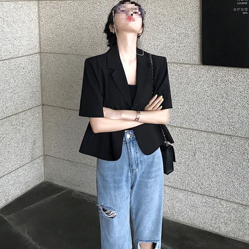 Summer Black Thin Short-Sleeve Blazer for Women, Petite Design, Unique and Slimming Suit Jacket