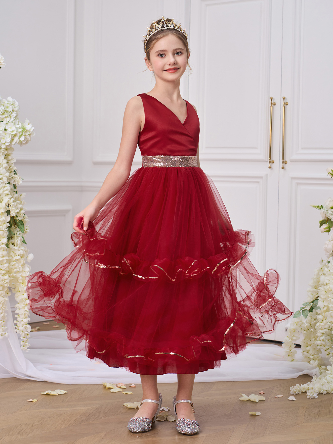 Verano nuevo estilo vestido de niña con cuello en V vestido de tarta de satén de malla vestido de escenario vestido de princesa de cumpleaños de niña de las flores