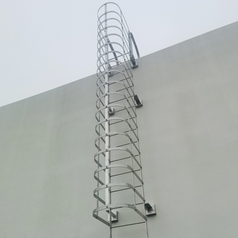 佛山工厂批发护笼爬梯楼层FRP工梯深井梯子基坑护笼镀锌梯子