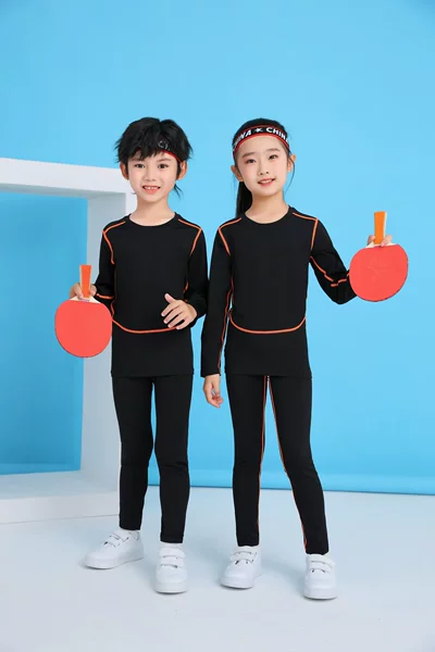 Black thin set, tight