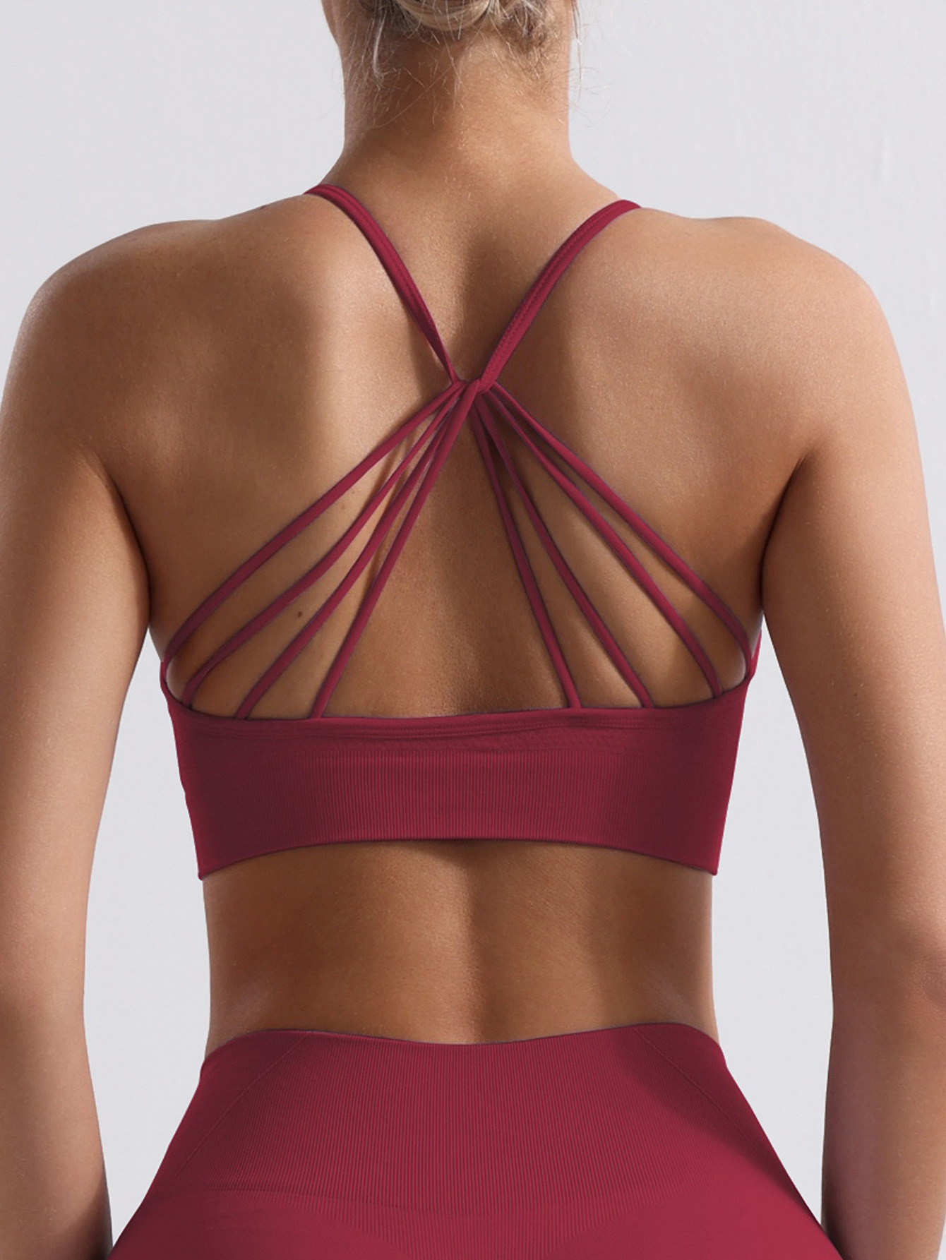 Europa y los Estados Unidos de la espalda hermosa deportiva yoga bra de alta resistencia a prueba de choque para mujeres se reúnen sujetas de entrenamiento entrenamiento ropa interior deportiva