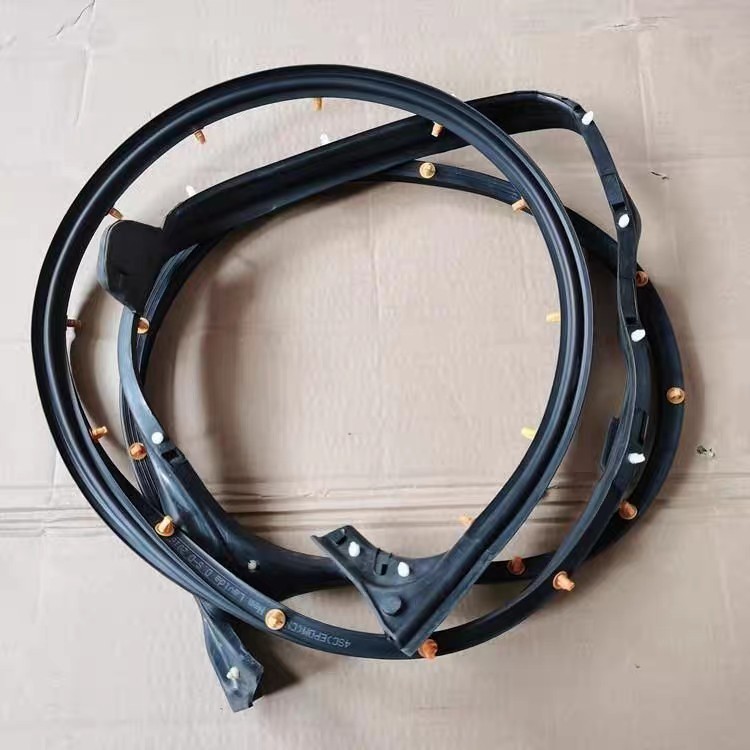 Skoda Octavia 07-14 New Octavia door head seal strip, door panel waterproof and soundproof rubber seal strip