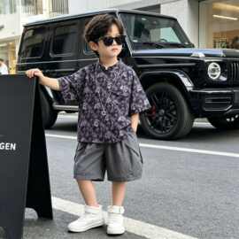 儿童夏装套装男童痞帅炸街短袖衬衫2026新款韩版帅气宝宝薄款衣服