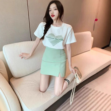 ���Լҹ��S�F؛���ļ����}ϵС���Ӵ�һ���������L�ɼ����bȹŮ