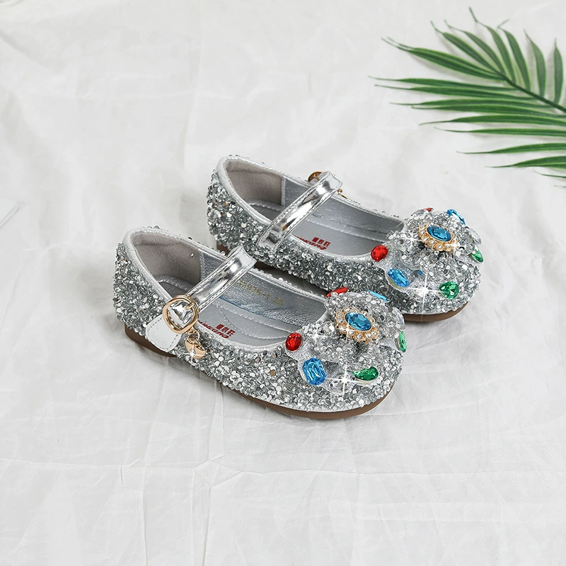 Одиночная обувь для девочек 2025 весна и осень новая детская обувь принцессы хрустальная обувь корейская обувь маленькая девочка блестящая кожаная обувь