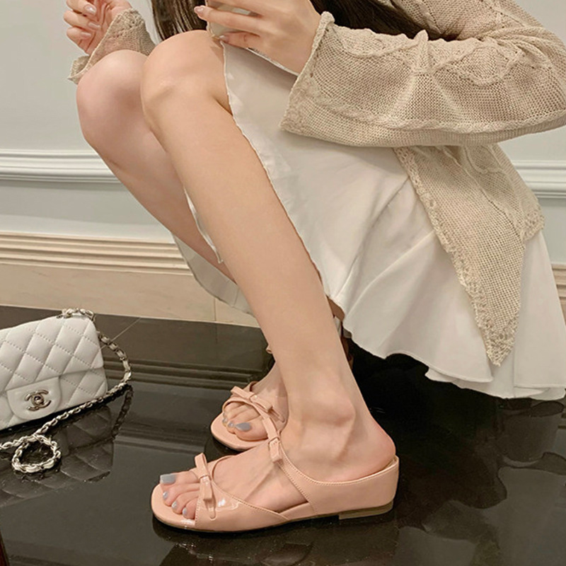 Patent Leather Version with 4.5cm Hidden Height Increase~ Versatile Bow-Knot Open-Toe Slippers for Summer, New High-Heeled Sandals for Women