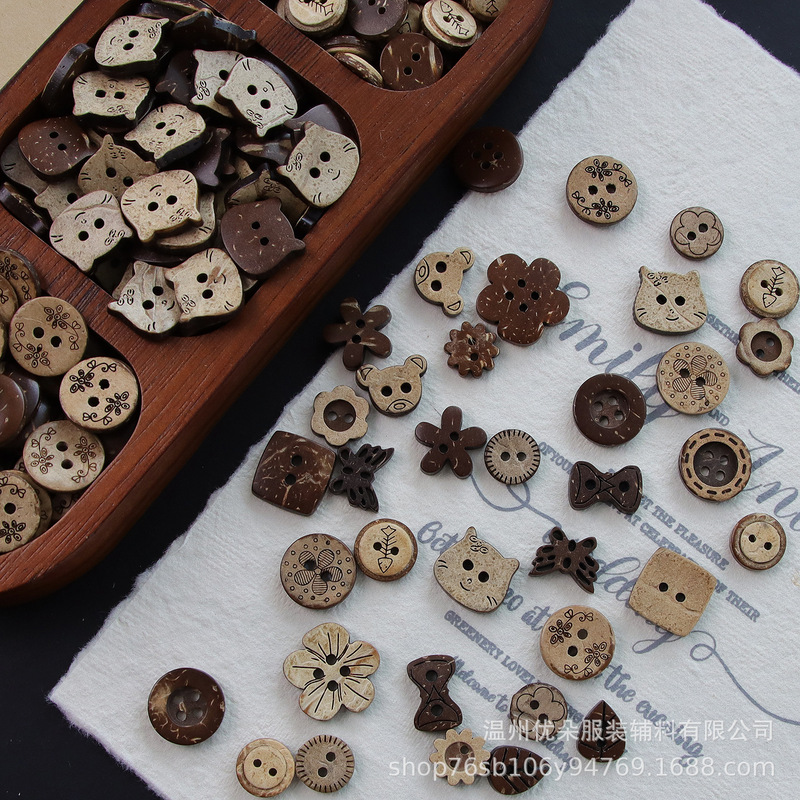 Coconut buttons DIY handmade accessories clothing coat buttons cute top decorative buttons bear head fish flower buttons