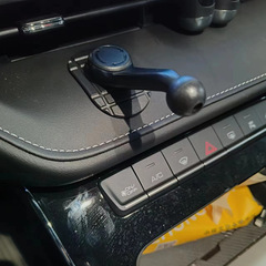 2023新款車載手機支架底座通用可旋轉黏貼手機支架配件適用特斯拉