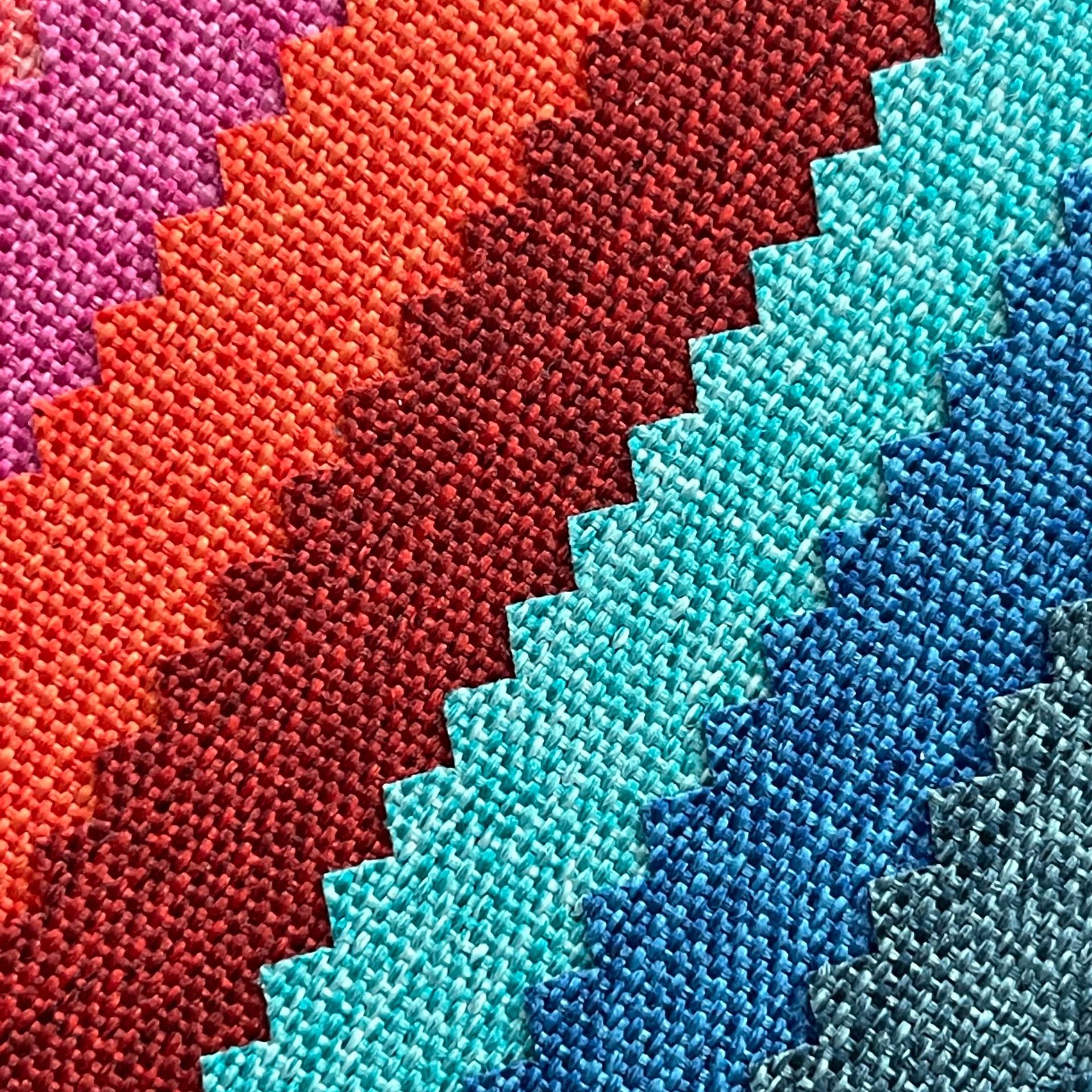 涤纶化纤双色新欧标雪花仿麻防水 蚂蚁布阳离子 定 制