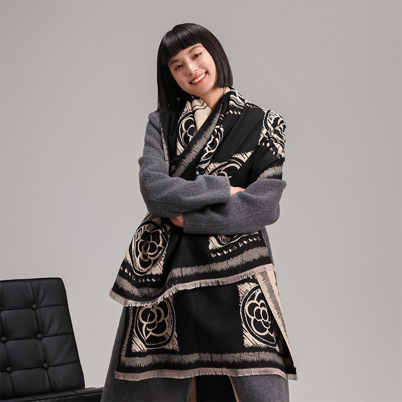 Sciarpa di lana calda e aria condizionata, semplice e versatile scialle double face in cashmere e camelia da donna, autunno e inverno_voghion.com