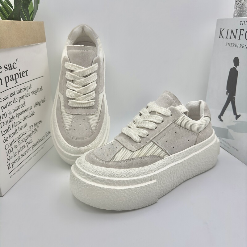2025Heyang Hoyang's New Low-Top Breathable Thick-Soled Moral Training Shoes, Versatile Sneakers, Heightening Casual White Shoes