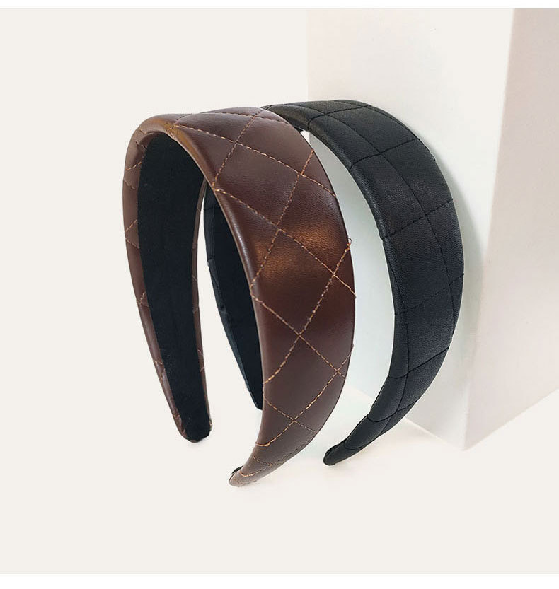 Korean Solid Color Crimping Leather Broad-sided Headband display picture 6