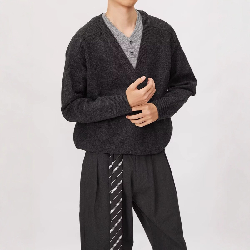 American-Style Minimalist Faux Two-Piece Patchwork V-Neck Knit Sweater for Men and Women, Spring and Autumn High-End Lazy Old Money Style Loose Sweater