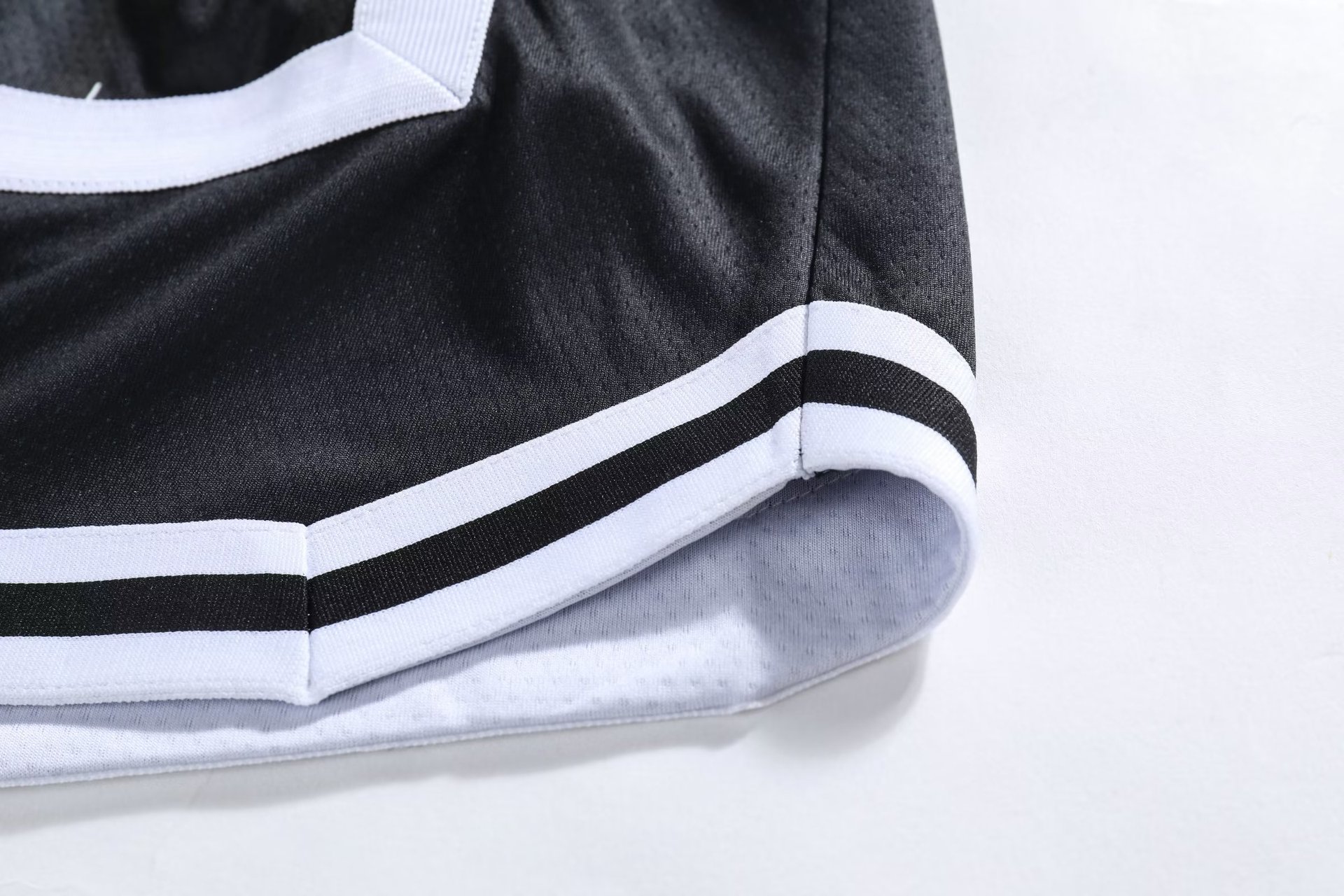 American Basketball Sports Shorts with Double Layer Mesh City Tone Daily Casual Summer Breathable Versatile Capris_voghion.com